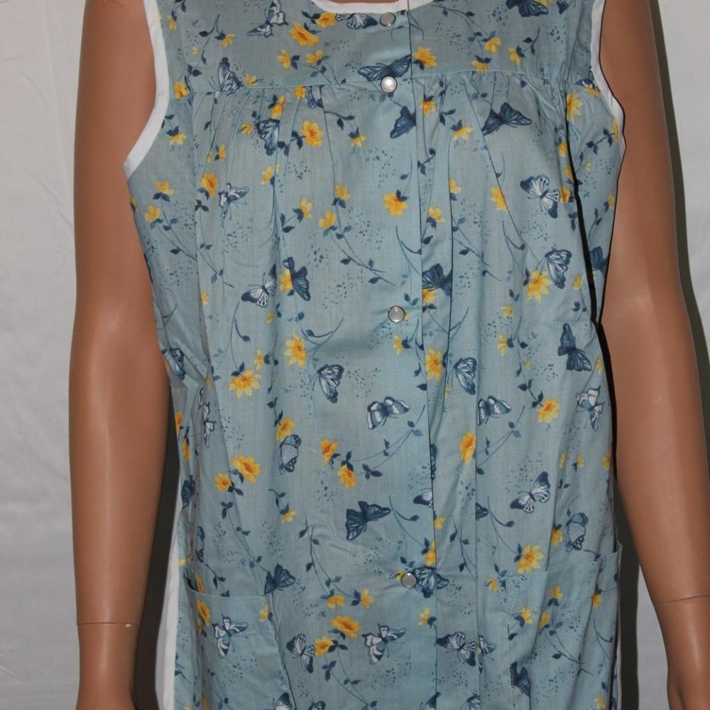 NEW  EASY ESSENTIALS SNAP FRONT SMOCK COBBLER APRON BUTTERFLY M L XL 1X 2X 3X 4X